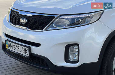 Внедорожник / Кроссовер Kia Sorento 2013 в 