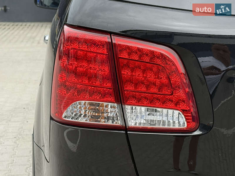 Внедорожник / Кроссовер Kia Sorento 2011 в Ровно