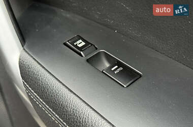 Внедорожник / Кроссовер Kia Sorento 2011 в 
