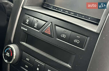 Внедорожник / Кроссовер Kia Sorento 2011 в 