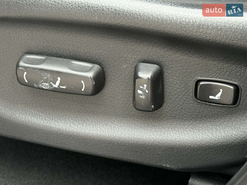 Внедорожник / Кроссовер Kia Sorento 2011 в Ровно