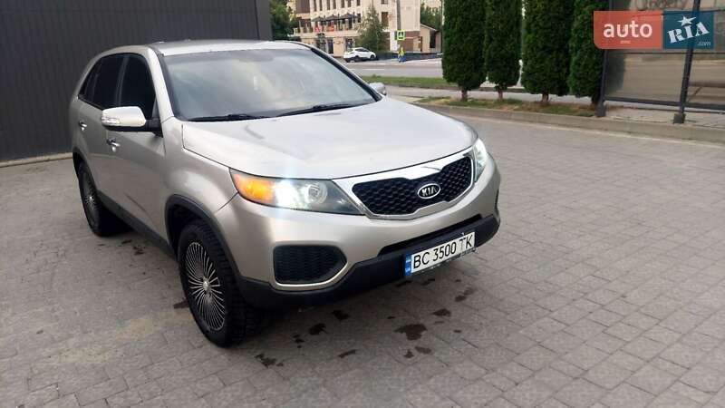 Внедорожник / Кроссовер Kia Sorento 2012 в Ивано-Франковске