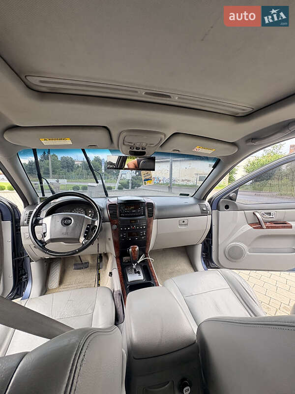 Внедорожник / Кроссовер Kia Sorento 2004 в Дрогобыче