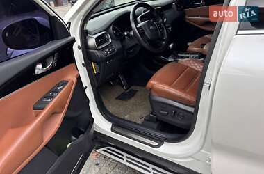 Внедорожник / Кроссовер Kia Sorento 2017 в 