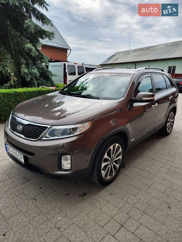 Внедорожник / Кроссовер Kia Sorento 2013 в Кременце