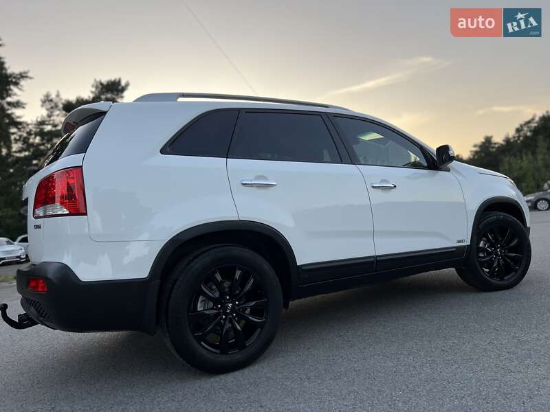 Внедорожник / Кроссовер Kia Sorento 2011 в Радивилове