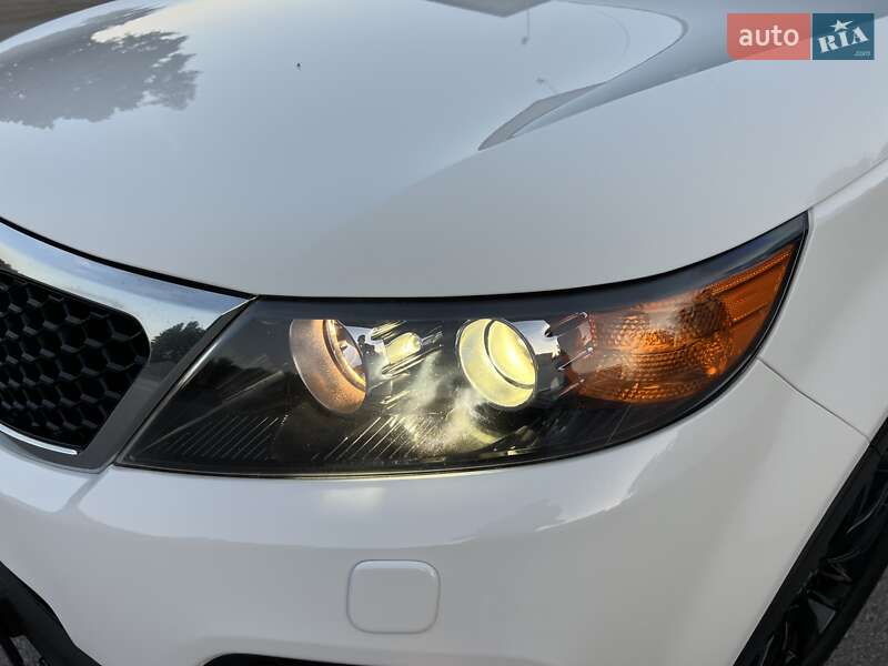 Внедорожник / Кроссовер Kia Sorento 2011 в Радивилове