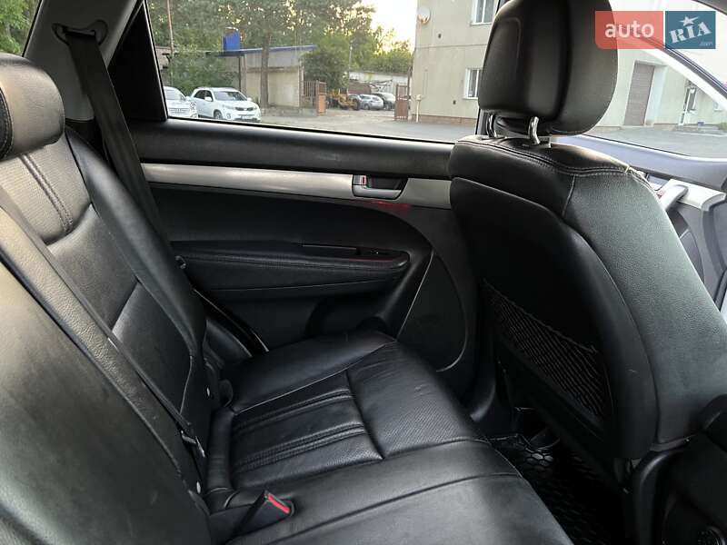Внедорожник / Кроссовер Kia Sorento 2011 в Радивилове
