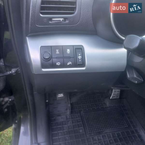 Внедорожник / Кроссовер Kia Sorento 2010 в Тлумаче