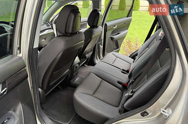 Внедорожник / Кроссовер Kia Sorento 2011 в 