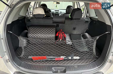 Внедорожник / Кроссовер Kia Sorento 2011 в 