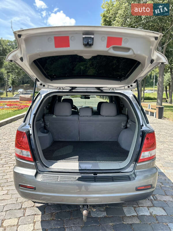 Внедорожник / Кроссовер Kia Sorento 2005 в Киеве