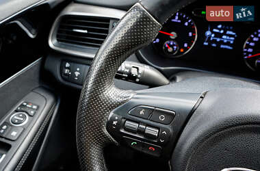Внедорожник / Кроссовер Kia Sorento 2015 в 