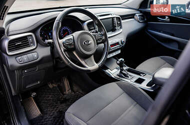 Внедорожник / Кроссовер Kia Sorento 2015 в 