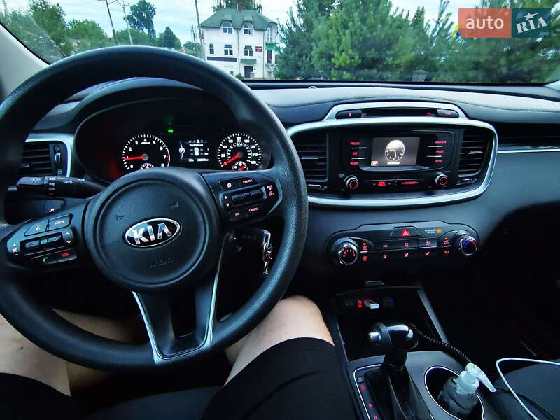 Внедорожник / Кроссовер Kia Sorento 2015 в Самборе