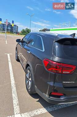 Внедорожник / Кроссовер Kia Sorento 2018 в 
