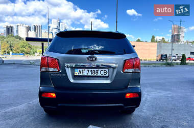 Внедорожник / Кроссовер Kia Sorento 2012 в 