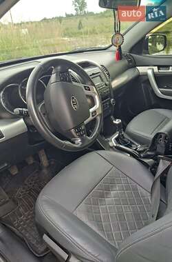 Внедорожник / Кроссовер Kia Sorento 2012 в 