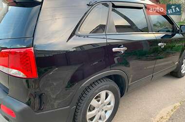 Внедорожник / Кроссовер Kia Sorento 2011 в 