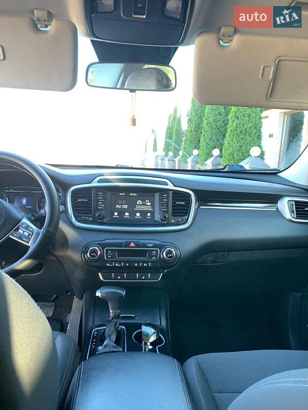Внедорожник / Кроссовер Kia Sorento 2020 в Ивано-Франковске