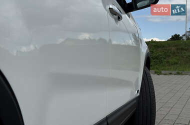 Внедорожник / Кроссовер Kia Sorento 2011 в 