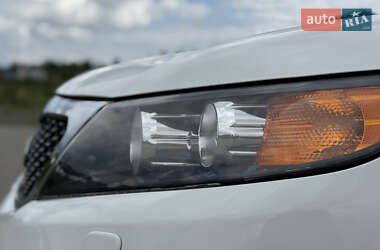 Внедорожник / Кроссовер Kia Sorento 2011 в 