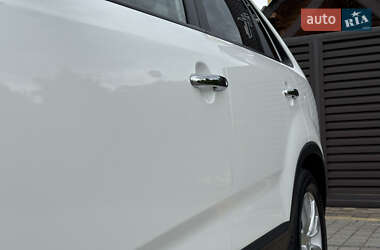 Внедорожник / Кроссовер Kia Sorento 2011 в 