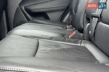Внедорожник / Кроссовер Kia Sorento 2011 в 