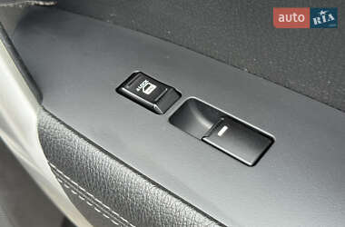 Внедорожник / Кроссовер Kia Sorento 2011 в 