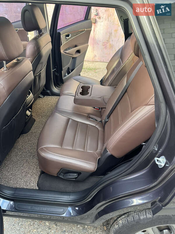 Позашляховик / Кросовер Kia Sorento 2015 в Києві