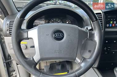 Внедорожник / Кроссовер Kia Sorento 2005 в 