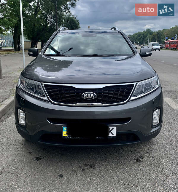 Позашляховик / Кросовер Kia Sorento 2013 в Дніпрі