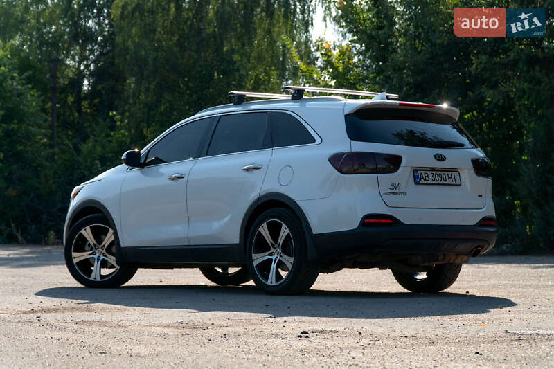 Позашляховик / Кросовер Kia Sorento 2015 в Гайсину