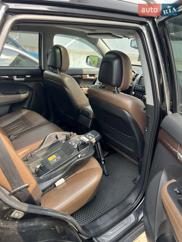 Позашляховик / Кросовер Kia Sorento 2010 в Чернівцях фото 17 Позашляховик / Кросовер Kia Sorento 2010 в Чернівцях