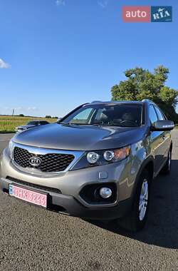 Внедорожник / Кроссовер Kia Sorento 2010 в Ромнах