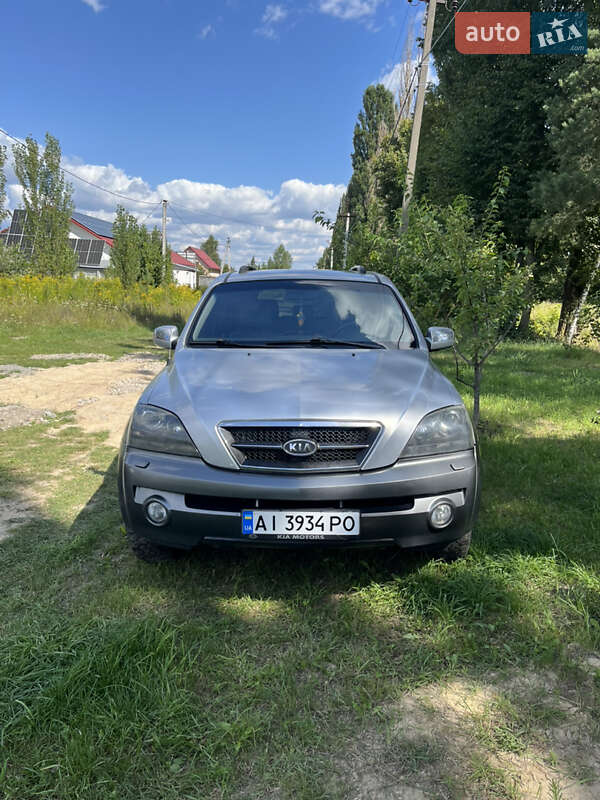 Внедорожник / Кроссовер Kia Sorento 2004 в Запорожье