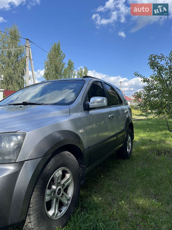 Внедорожник / Кроссовер Kia Sorento 2004 в Запорожье