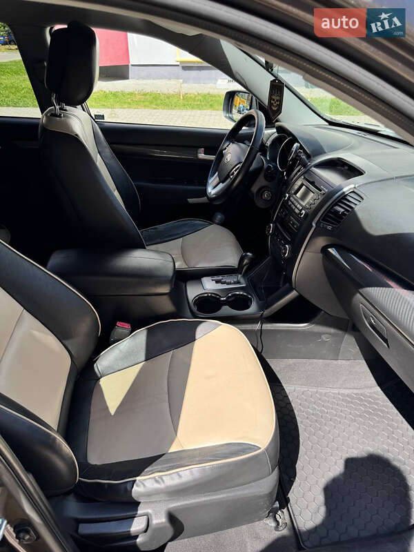 Позашляховик / Кросовер Kia Sorento 2009 в Львові фото 12 Позашляховик / Кросовер Kia Sorento 2009 в Львові