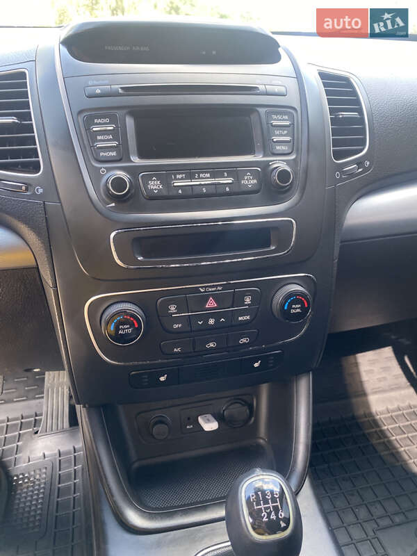 Внедорожник / Кроссовер Kia Sorento 2014 в Буче