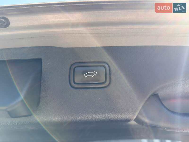 Внедорожник / Кроссовер Kia Sorento 2018 в Стрые