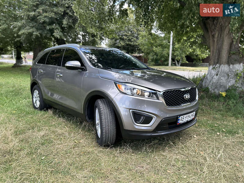 Внедорожник / Кроссовер Kia Sorento 2016 в Виннице фото 25 Внедорожник / Кроссовер Kia Sorento 2016 в Виннице