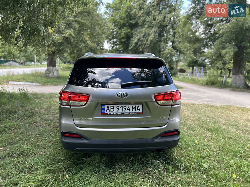 Внедорожник / Кроссовер Kia Sorento 2016 в Виннице фото 29 Внедорожник / Кроссовер Kia Sorento 2016 в Виннице