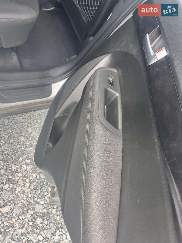 Позашляховик / Кросовер Kia Sorento 2013 в Ірпені