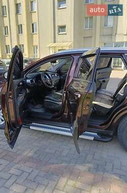 Внедорожник / Кроссовер Kia Sorento 2015 в 