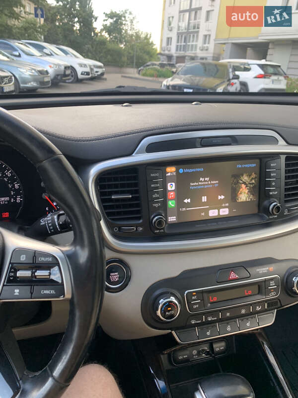 Позашляховик / Кросовер Kia Sorento 2018 в Києві фото 13 Позашляховик / Кросовер Kia Sorento 2018 в Києві
