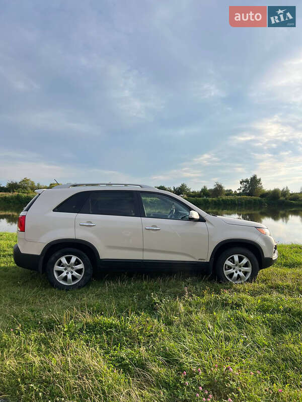 Внедорожник / Кроссовер Kia Sorento 2010 в Городке фото 8 Внедорожник / Кроссовер Kia Sorento 2010 в Городке