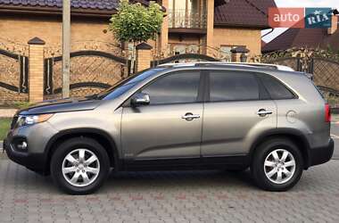 Внедорожник / Кроссовер Kia Sorento 2012 в Луцке