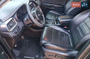 Внедорожник / Кроссовер Kia Sorento 2014 в 