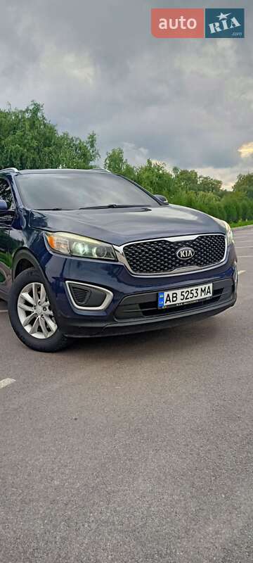 Внедорожник / Кроссовер Kia Sorento 2016 в Хмельнике