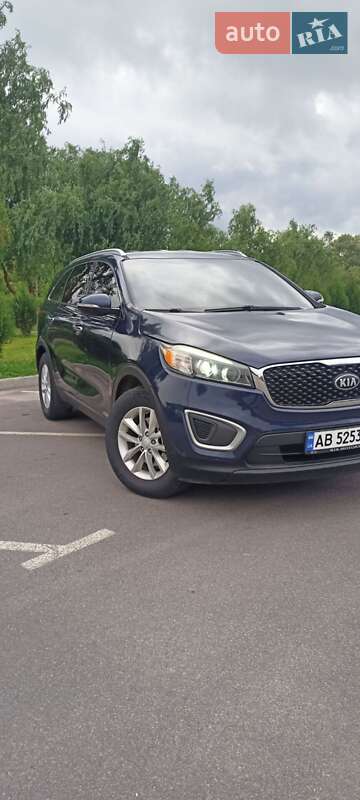 Внедорожник / Кроссовер Kia Sorento 2016 в Хмельнике